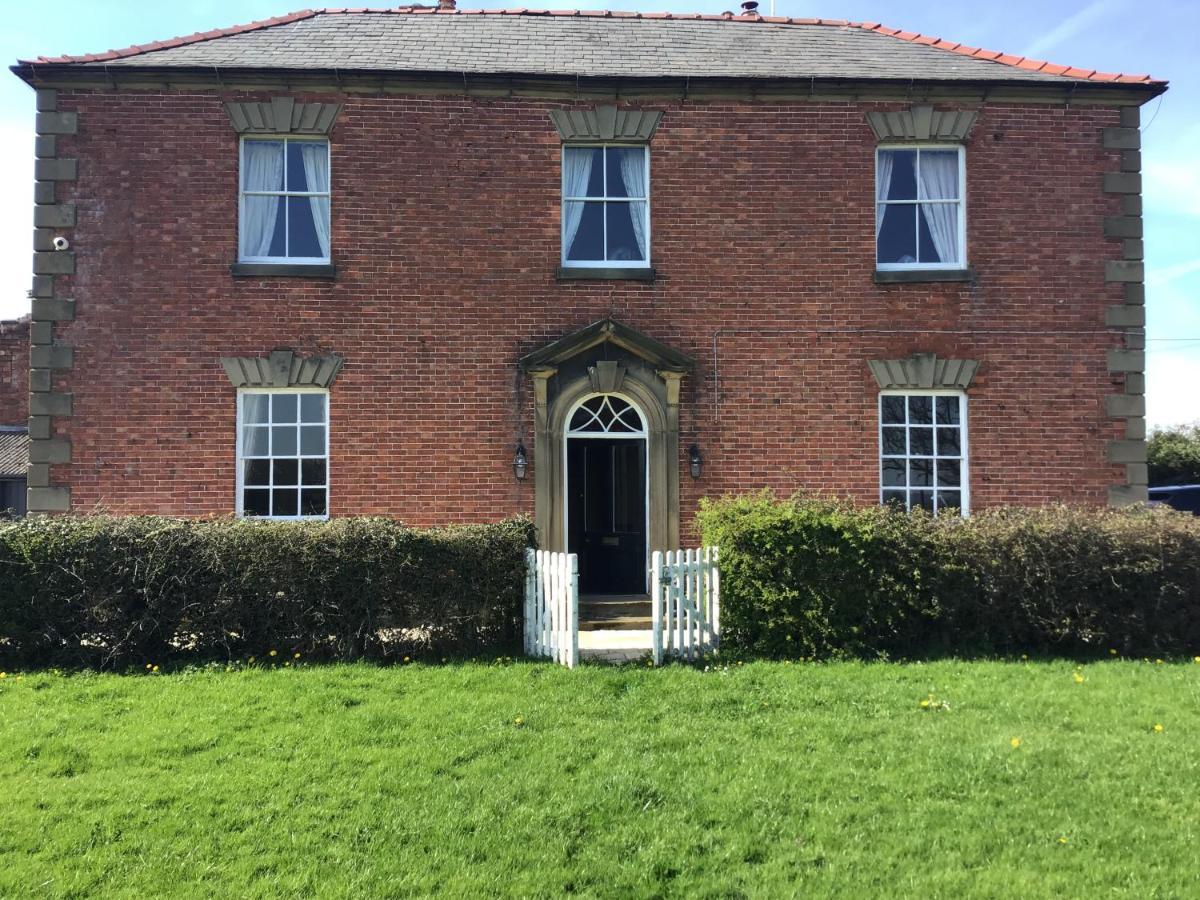 Plas Bostock Farm Wrexham Eksteriør billede